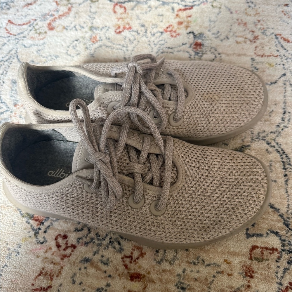 Allbirds women Light Gray Sneakers - Picture 4 of 5
